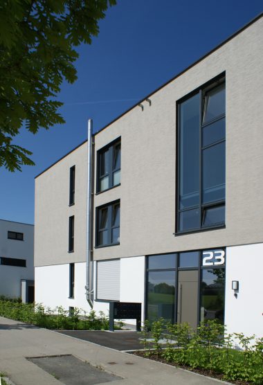 Talfeld Ansicht Strasse 2.jpg